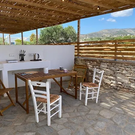 Apartment Secret Garden - With Jacuzzi Aliki (Paros)
